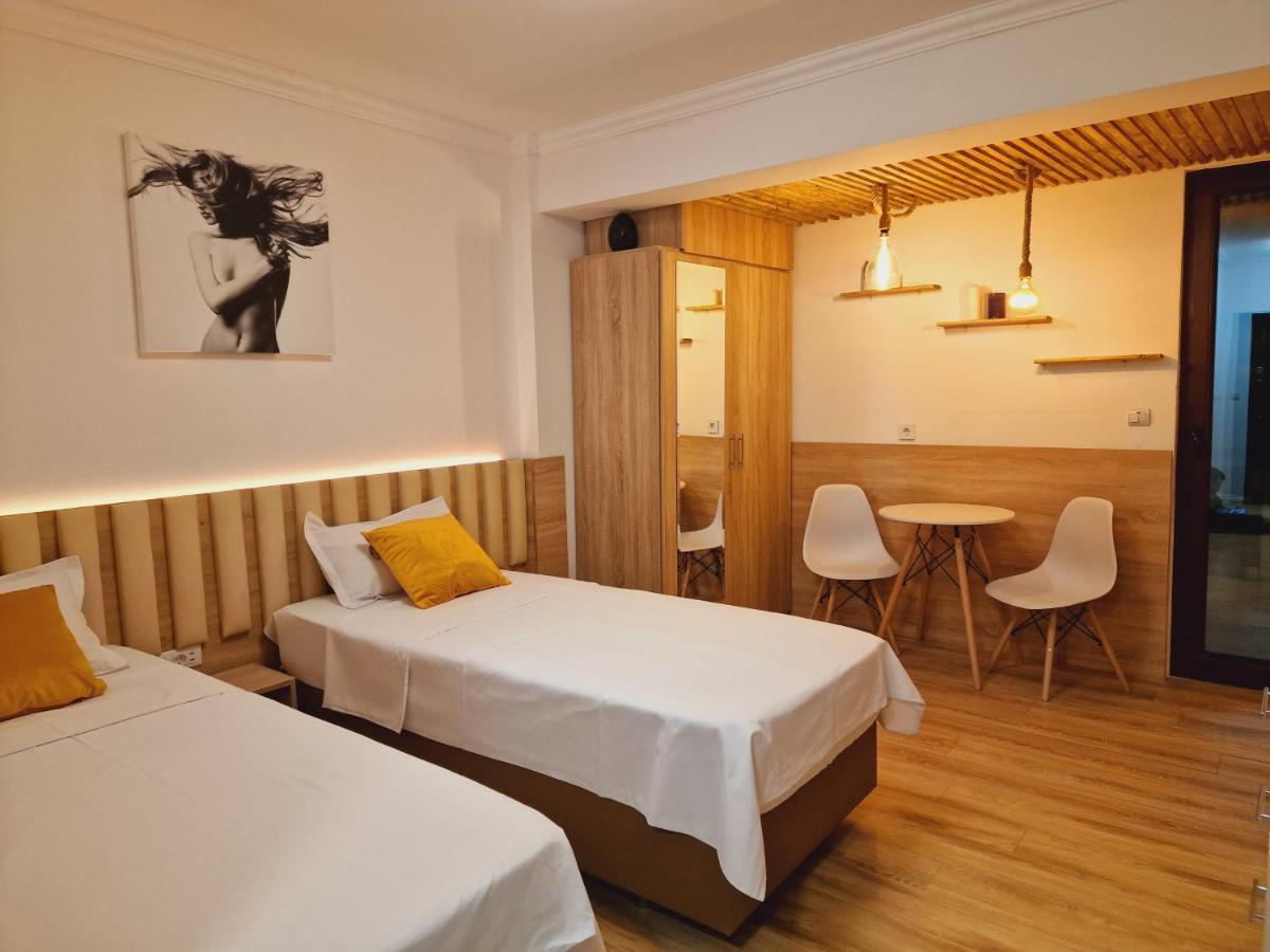 Ferienwohnung Airport Easy Link Iasi Exterior foto