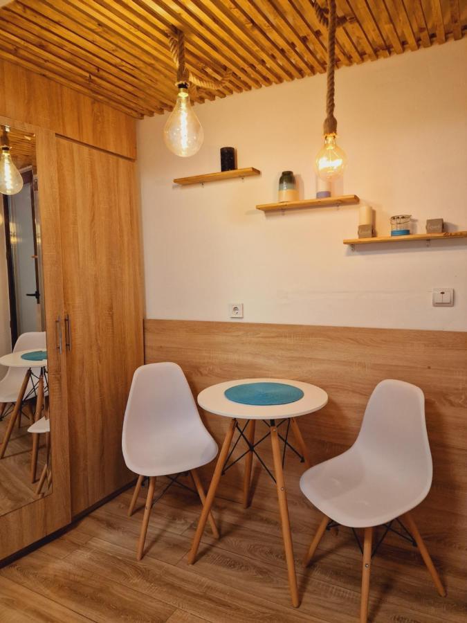 Ferienwohnung Airport Easy Link Iasi Exterior foto