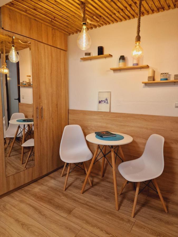 Ferienwohnung Airport Easy Link Iasi Exterior foto